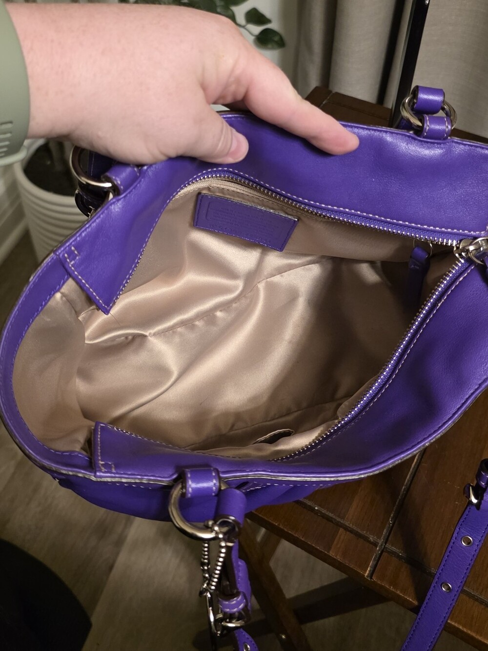 Coach Purple Gallery Tote Z25841 - Picture 6 of 10